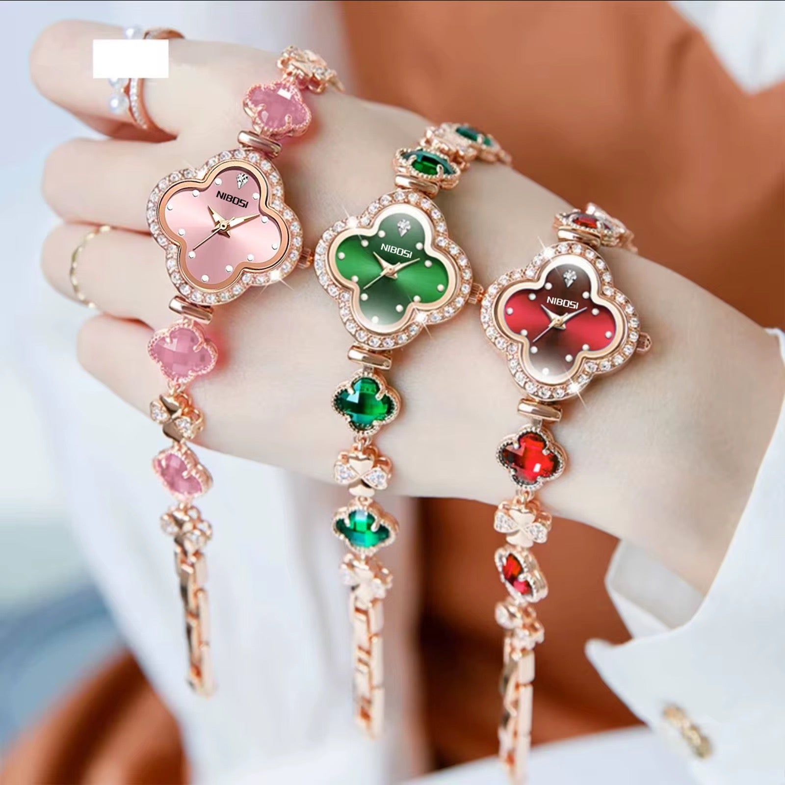 Montre Femme Trèfle Luxe en Acier Inoxydable – Quartz